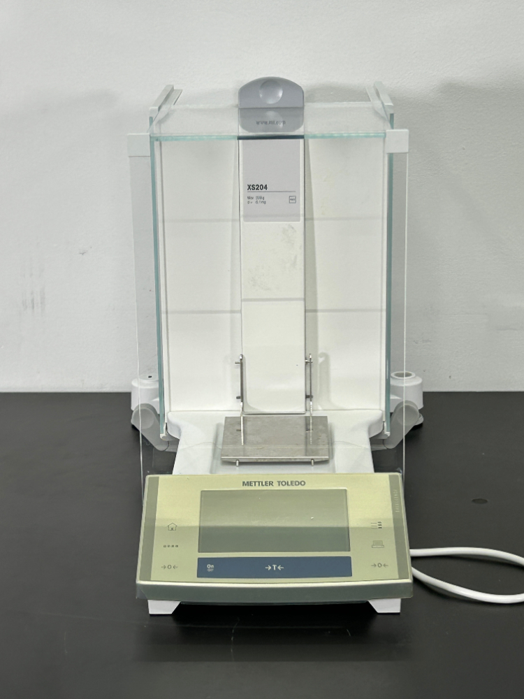Image of Mettler Toledo XS204 Analytical Balance